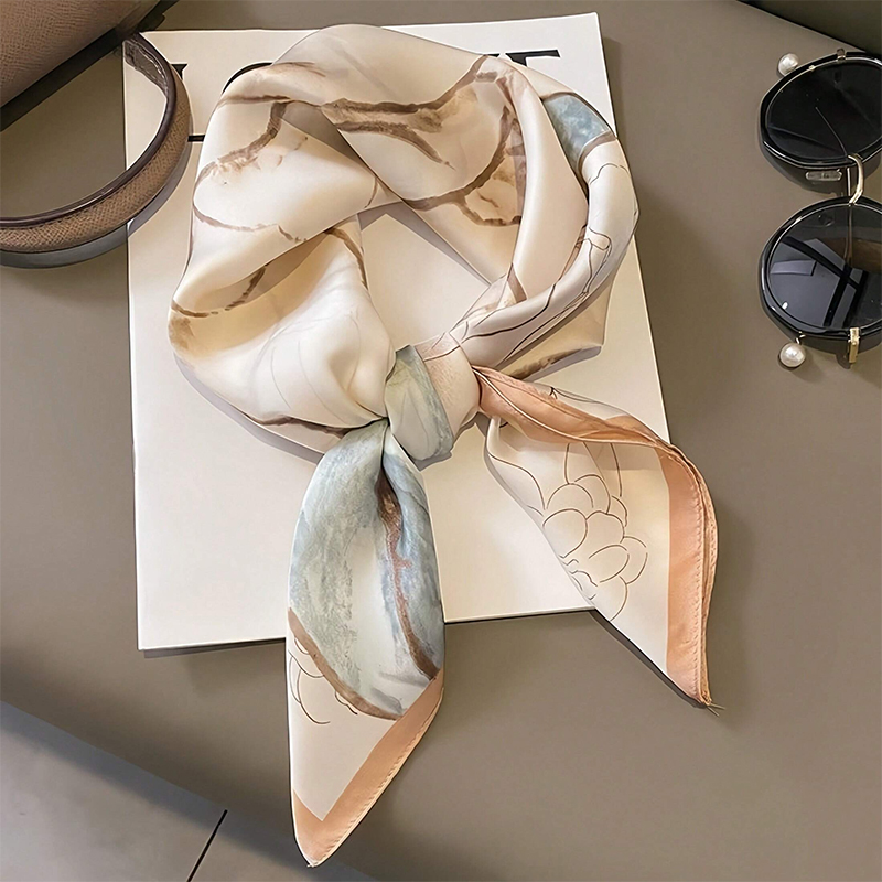 2024 Design Fashion Print Sati - Silk Neck Scarf recension och pris